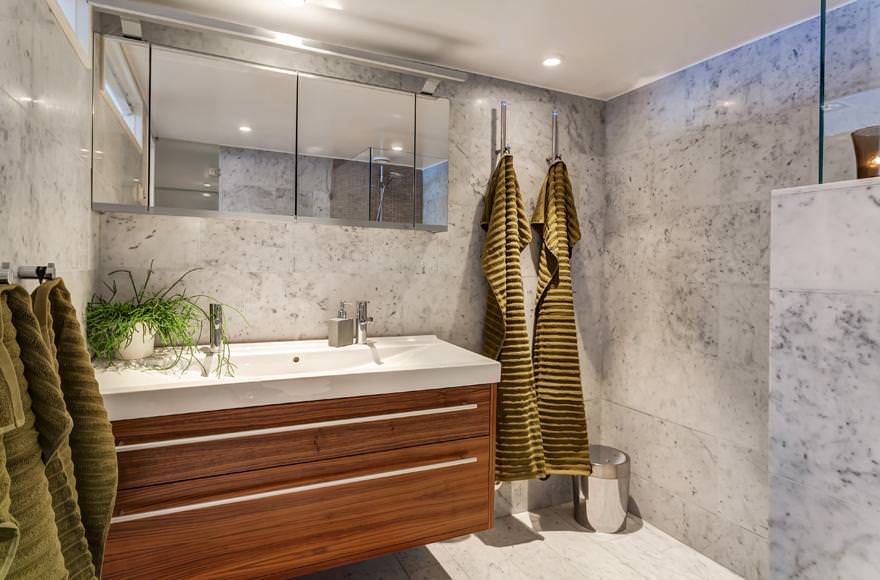 Flytspackling & kakelsättning i badrum. Malmö, Gyllins trädgård